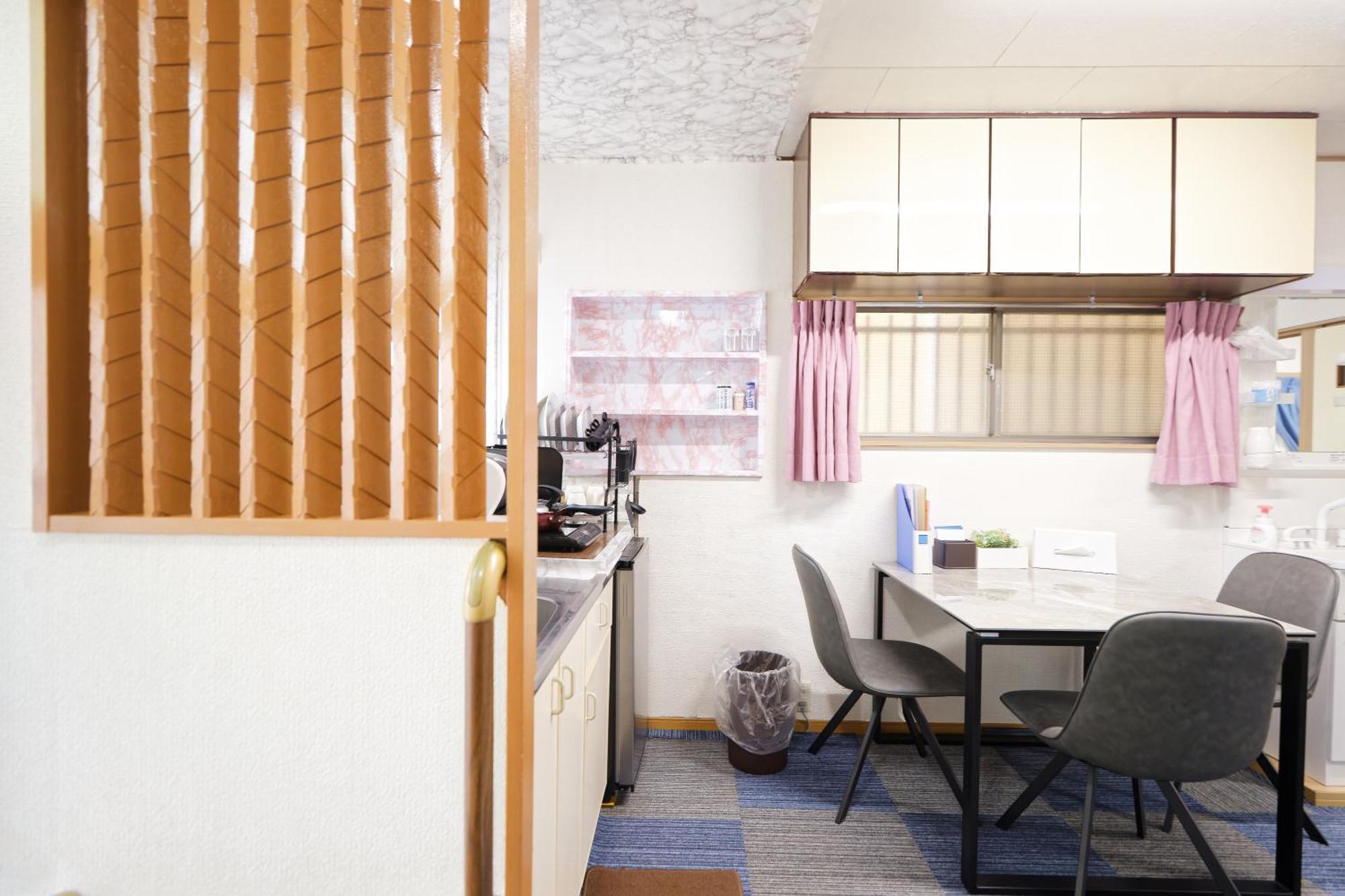 Tokyo Shinjuku Hotel Экстерьер фото